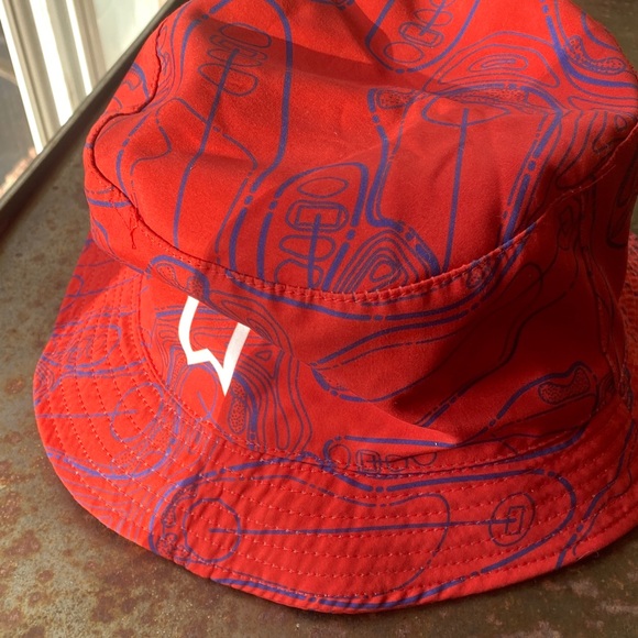 Michelob Ultra PromotionalRed Reversible Bucket Hat with Blue Golf Course Print - Picture 4 of 6